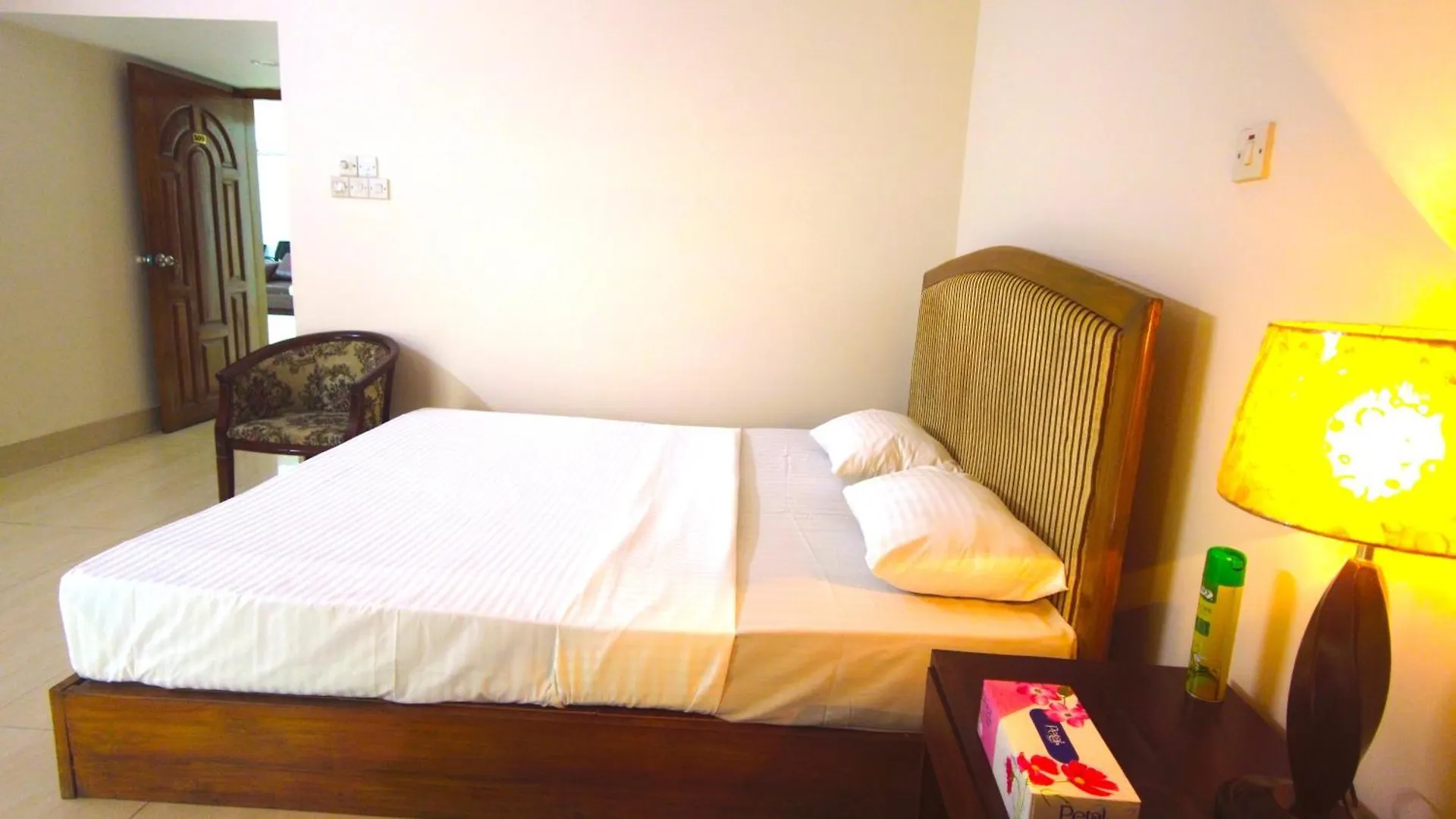 Premium Family Deluxe Apartment Bailjuri 0*,  Bangladesh